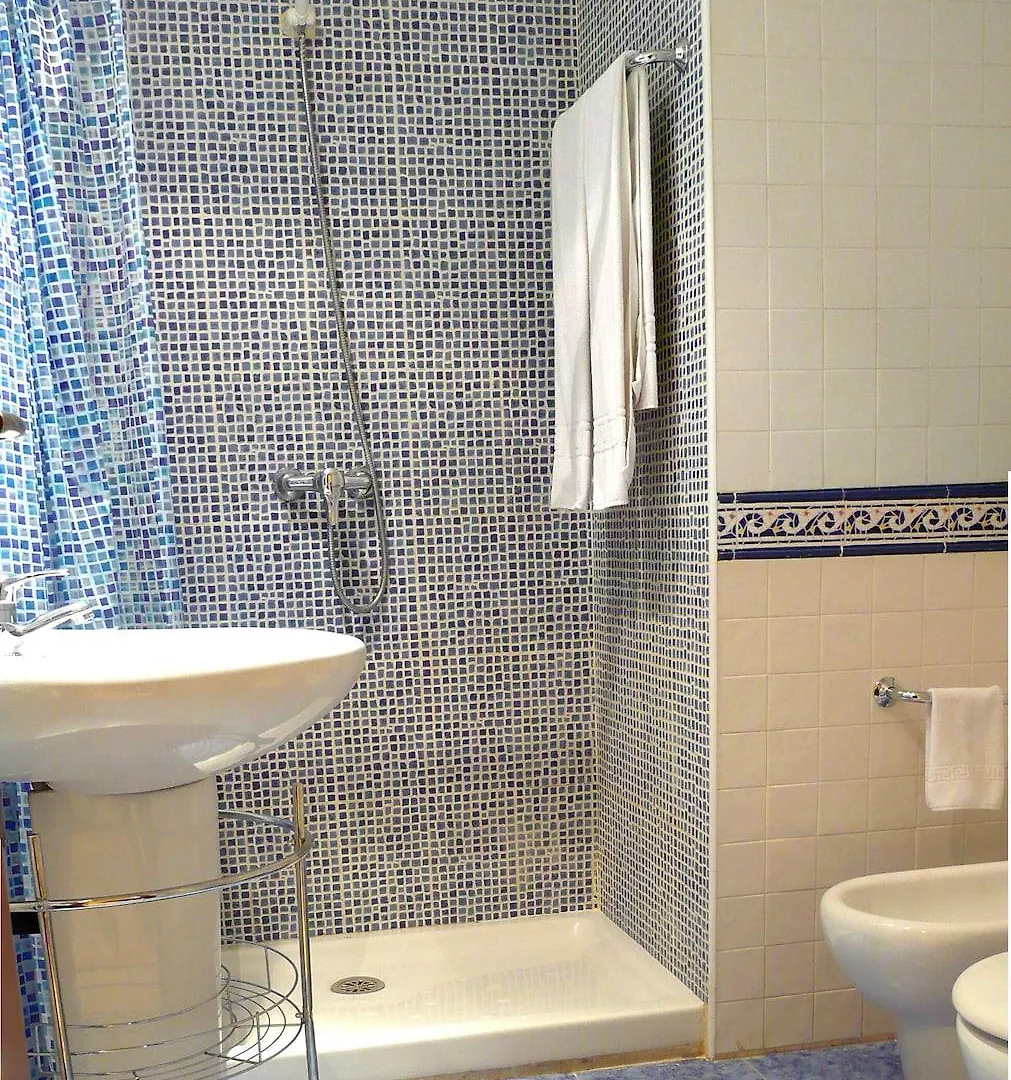 Oficentro Suites Apartaments Málaga Daire