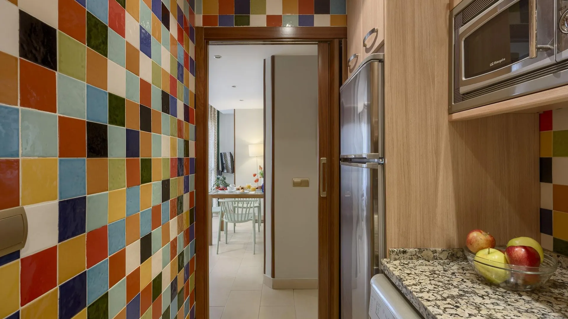 Daire Oficentro Suites Apartaments Málaga İspanya
