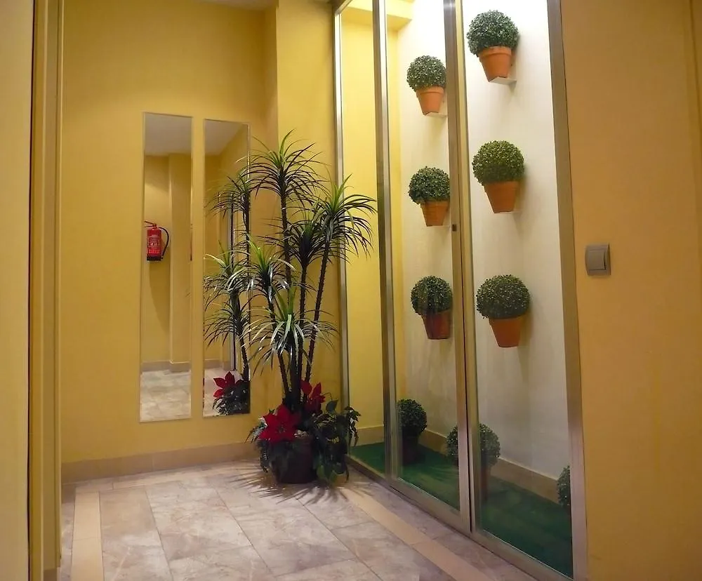 Oficentro Suites Apartaments Málaga Daire