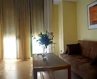 Daire Oficentro Suites Apartaments Málaga