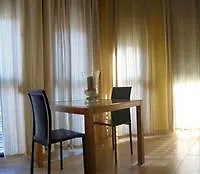 Oficentro Suites Apartaments Málaga Daire
