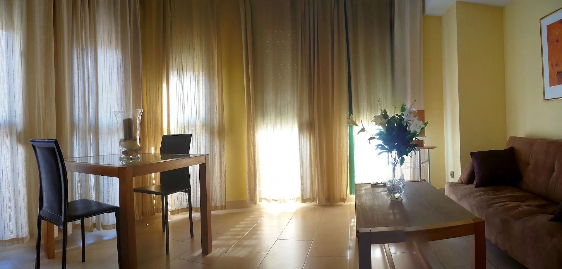 Oficentro Suites Apartaments مالقة 0*,  إسبانيا